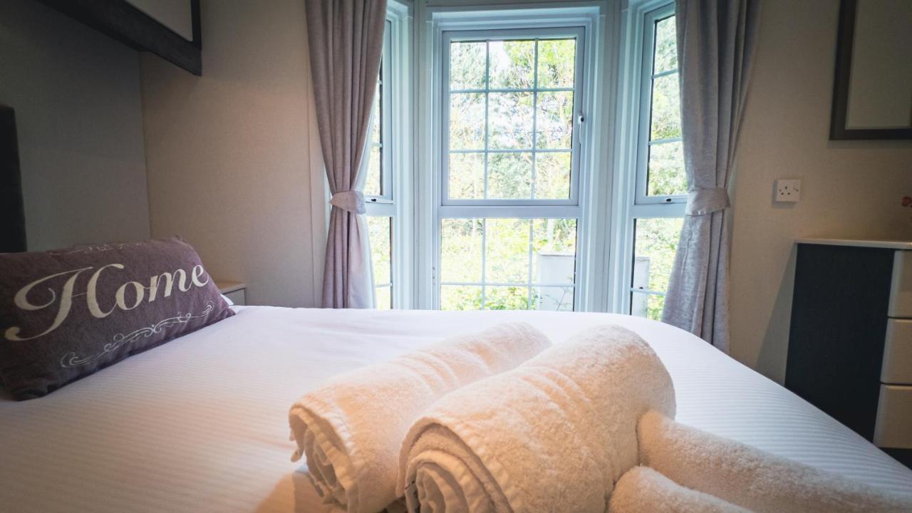 Angie'S Haven, Superb 2 Bedroom Lodge With Hot Tub - Sleeps 6 - Felmoor Park Morpeth Luaran gambar